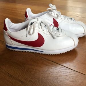 Nike Women’s Cortez white red blue
